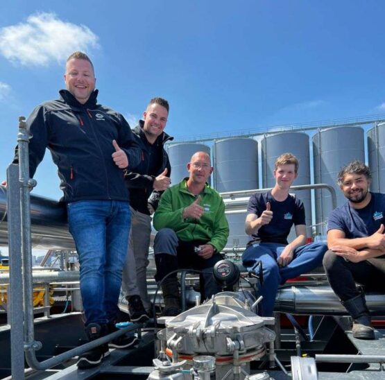 the crew of MTS Turais from Universe Shipping B.V. Yesterday we gave the crew of MTS Turais from Universe Shipping B.V. a closed inspection demonstration.